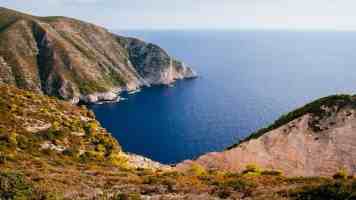 Linux I2C 子系统：Adapter 驱动框架深度解析与实战指南